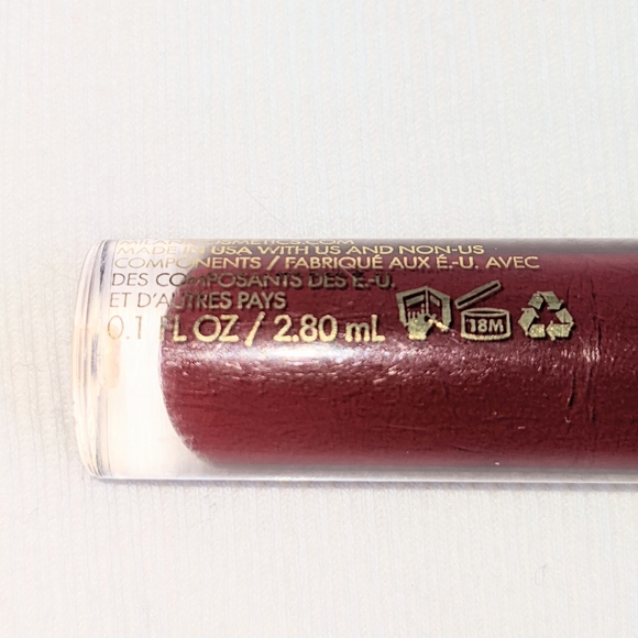 Milani Amore Shine Liquid lip color Seduction-08 Wine purple - Picture 8 of 9